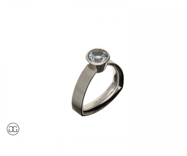 Platinring Aquamarin 1,23ct