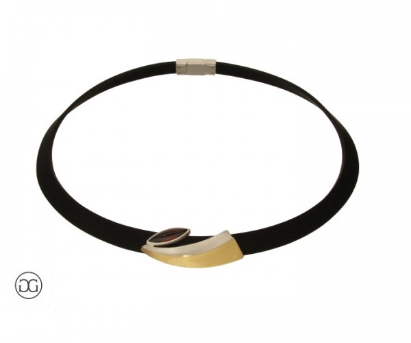 Collier Silber Bicolor Kautschukband Granat